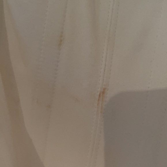 White Tulle Bridal Gown. - Picture 4 of 5